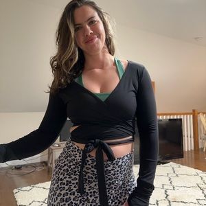 Balance/Vitality Wrap Around Long Sleeve Atmos collection